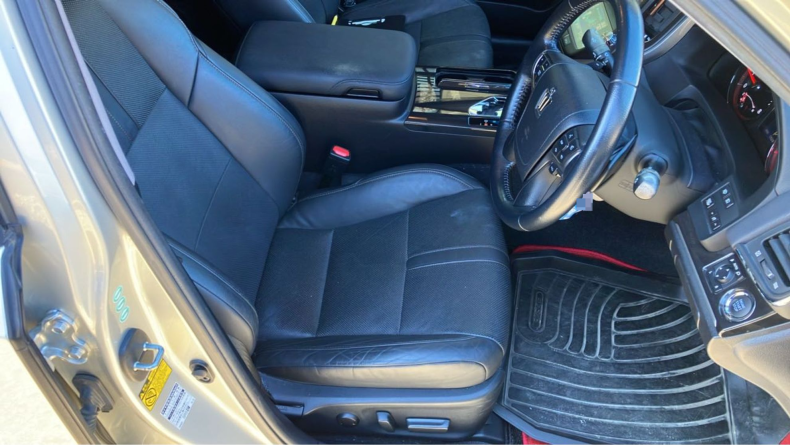 内装前方シート