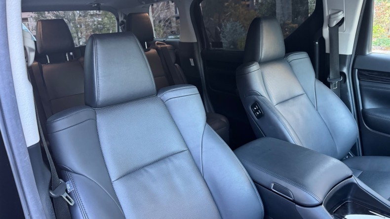 内装前方シート