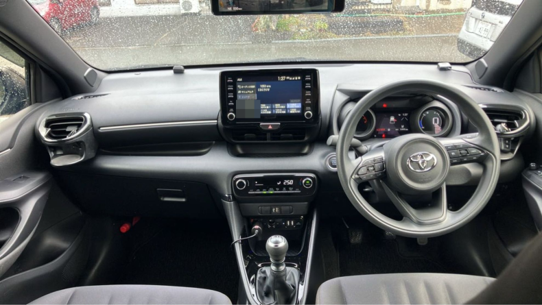 内装インパネ全体