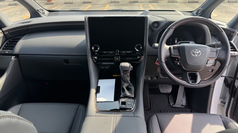 内装インパネ全体