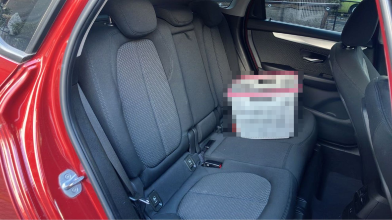 内装後方シート