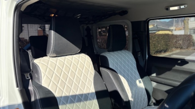 内装前方シート