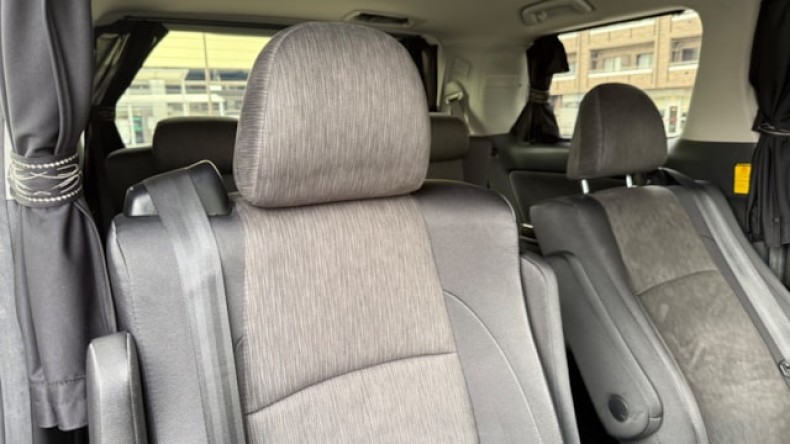 内装後方シート