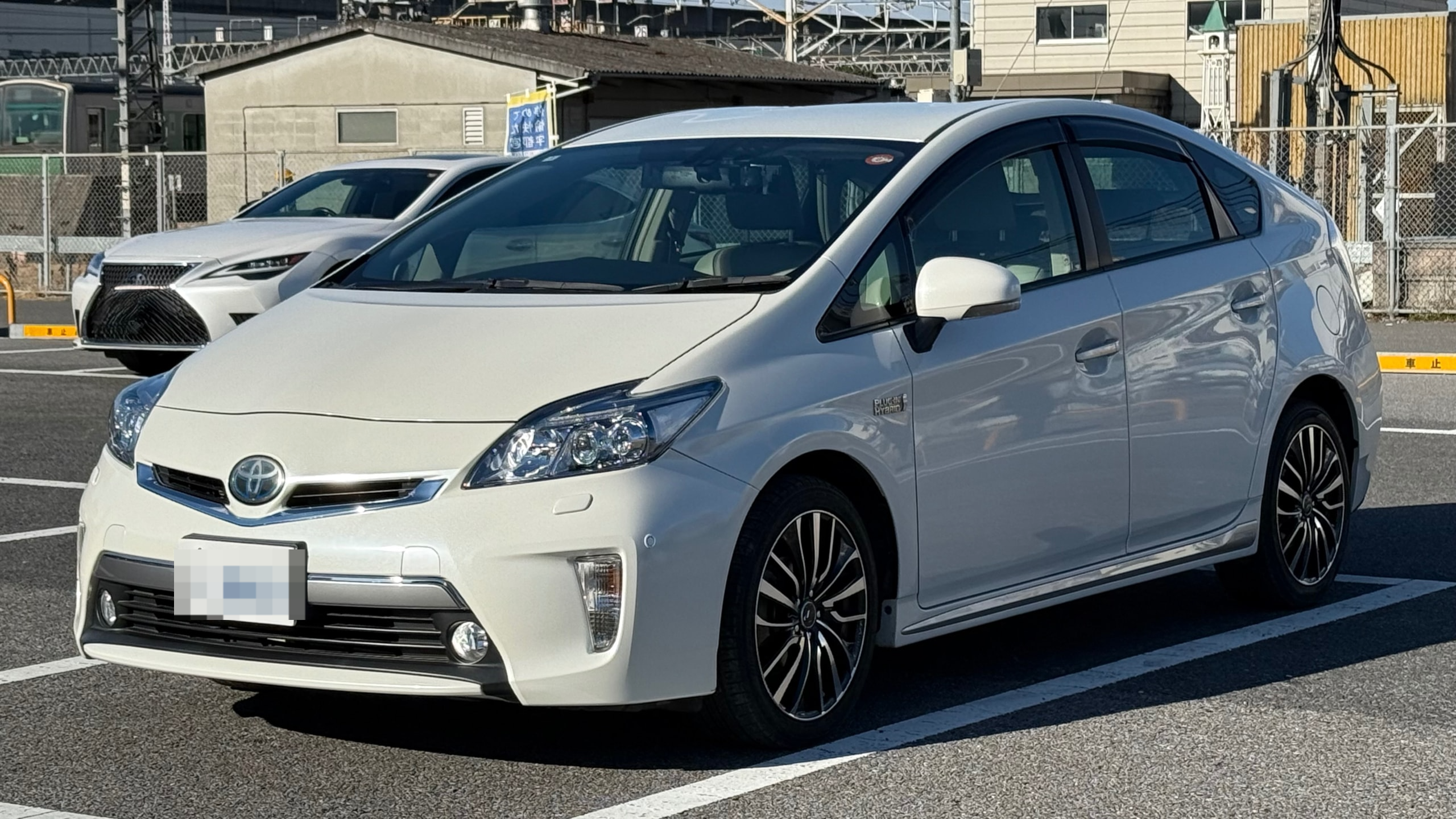 トヨタ プリウスＰＨＶの売買実績画像