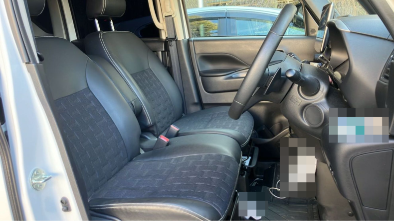 内装前方シート