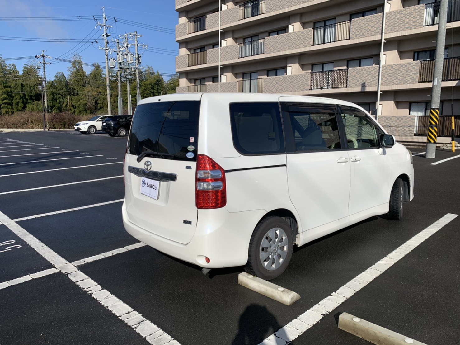 外装右後