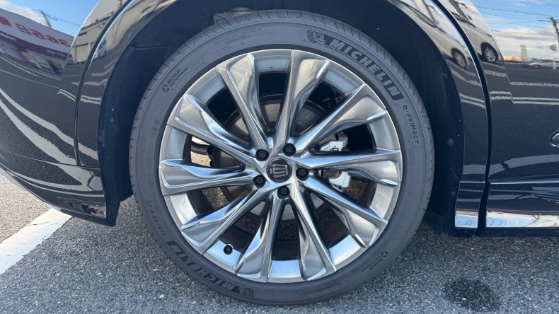 タイヤホイール後