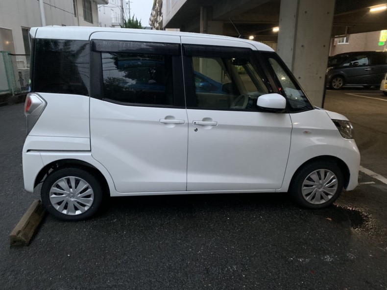 外装右