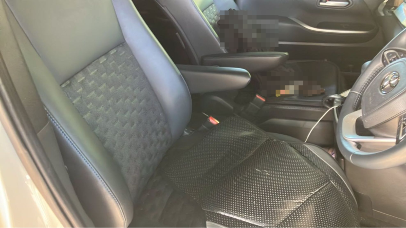 内装前方シート