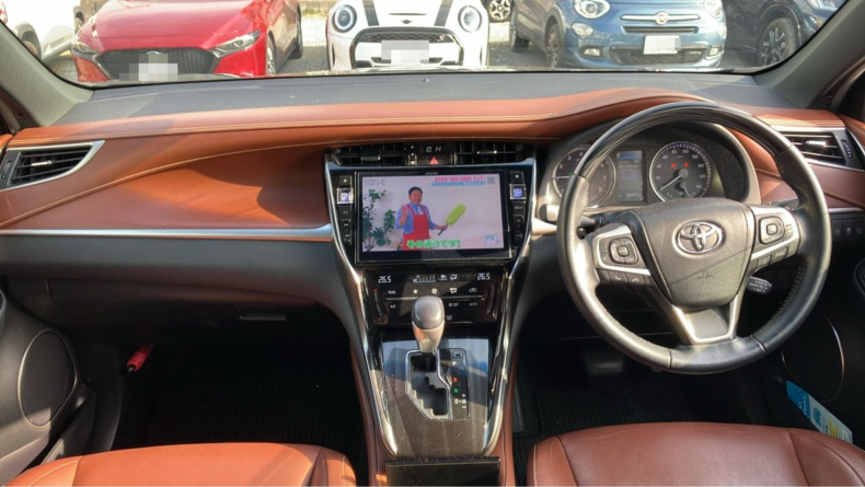 内装インパネ全体