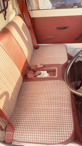 内装前方シート