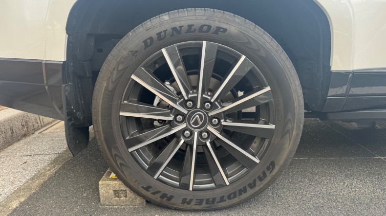 タイヤホイール後