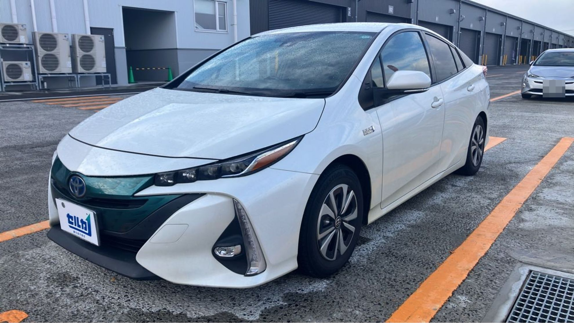 トヨタ プリウスＰＨＶの売買実績画像