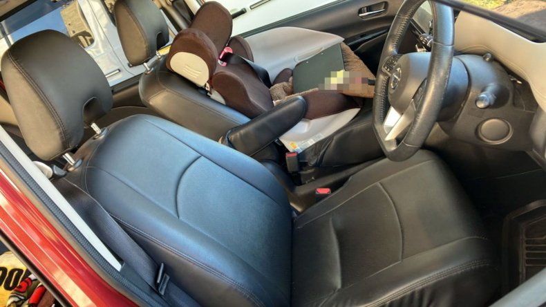 内装前方シート