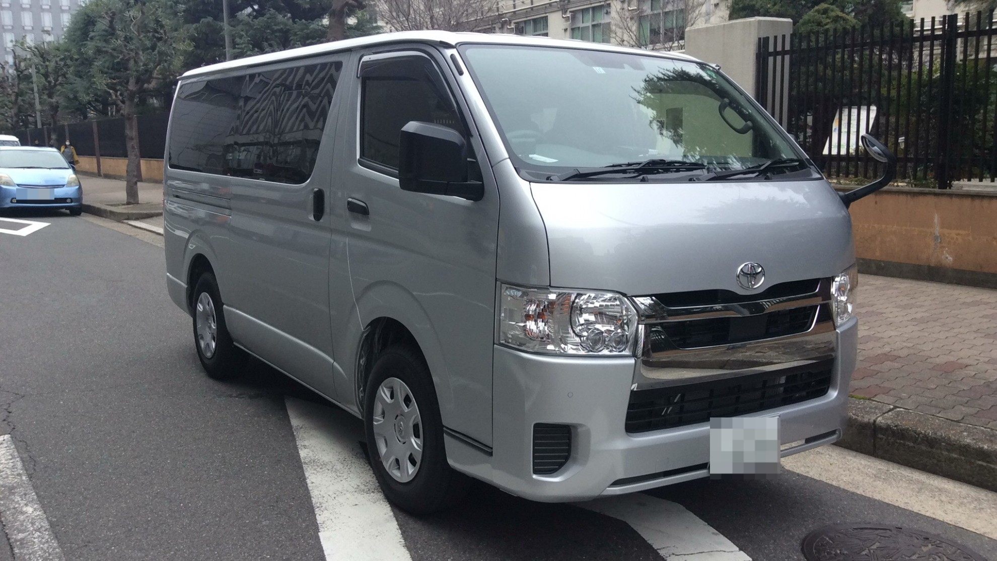 外装右前