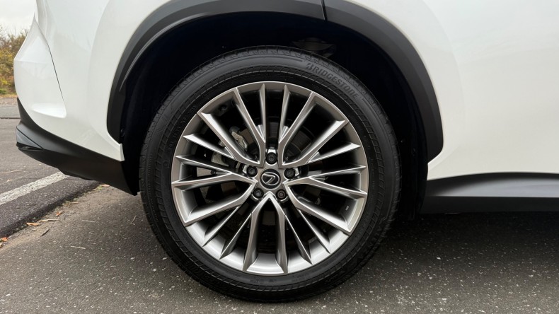 タイヤホイール後