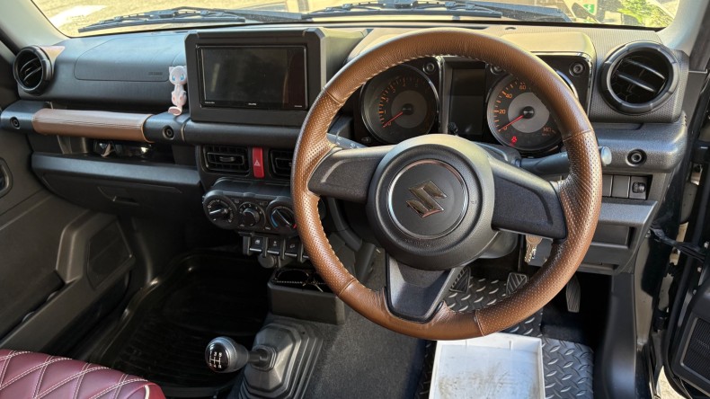 内装インパネ全体