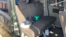 内装後方シート