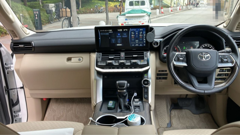 内装インパネ全体