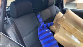 内装後方シート