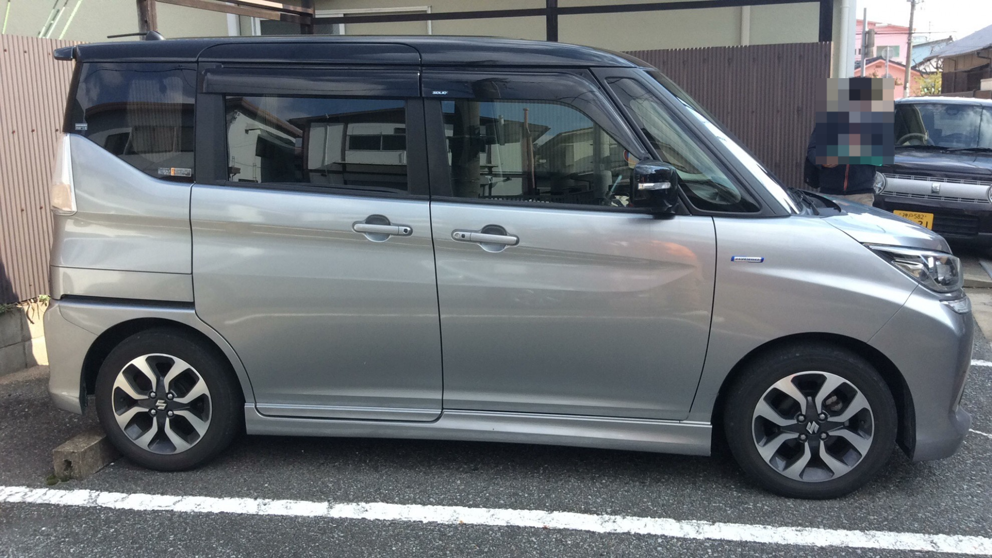 外装右
