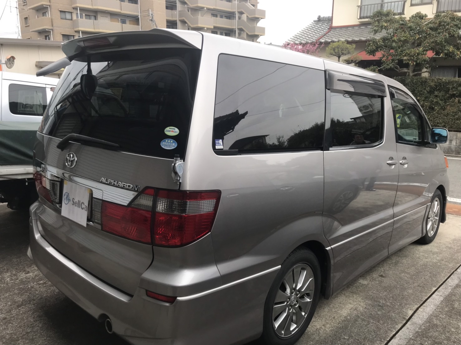 外装右後