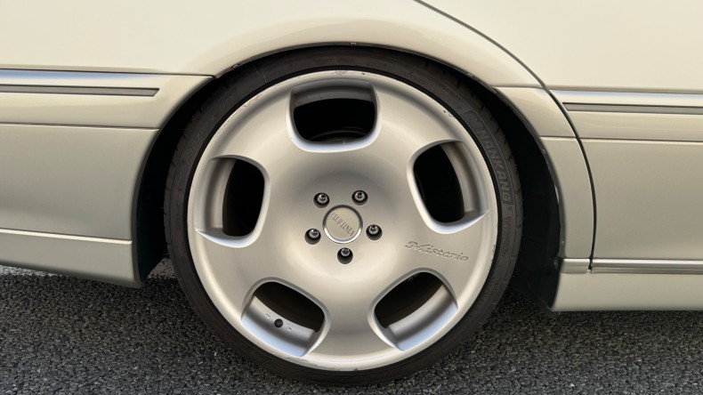 タイヤホイール後