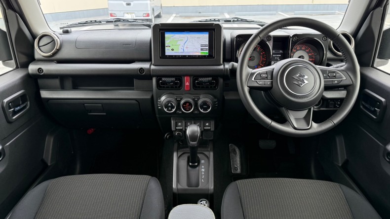 内装インパネ全体