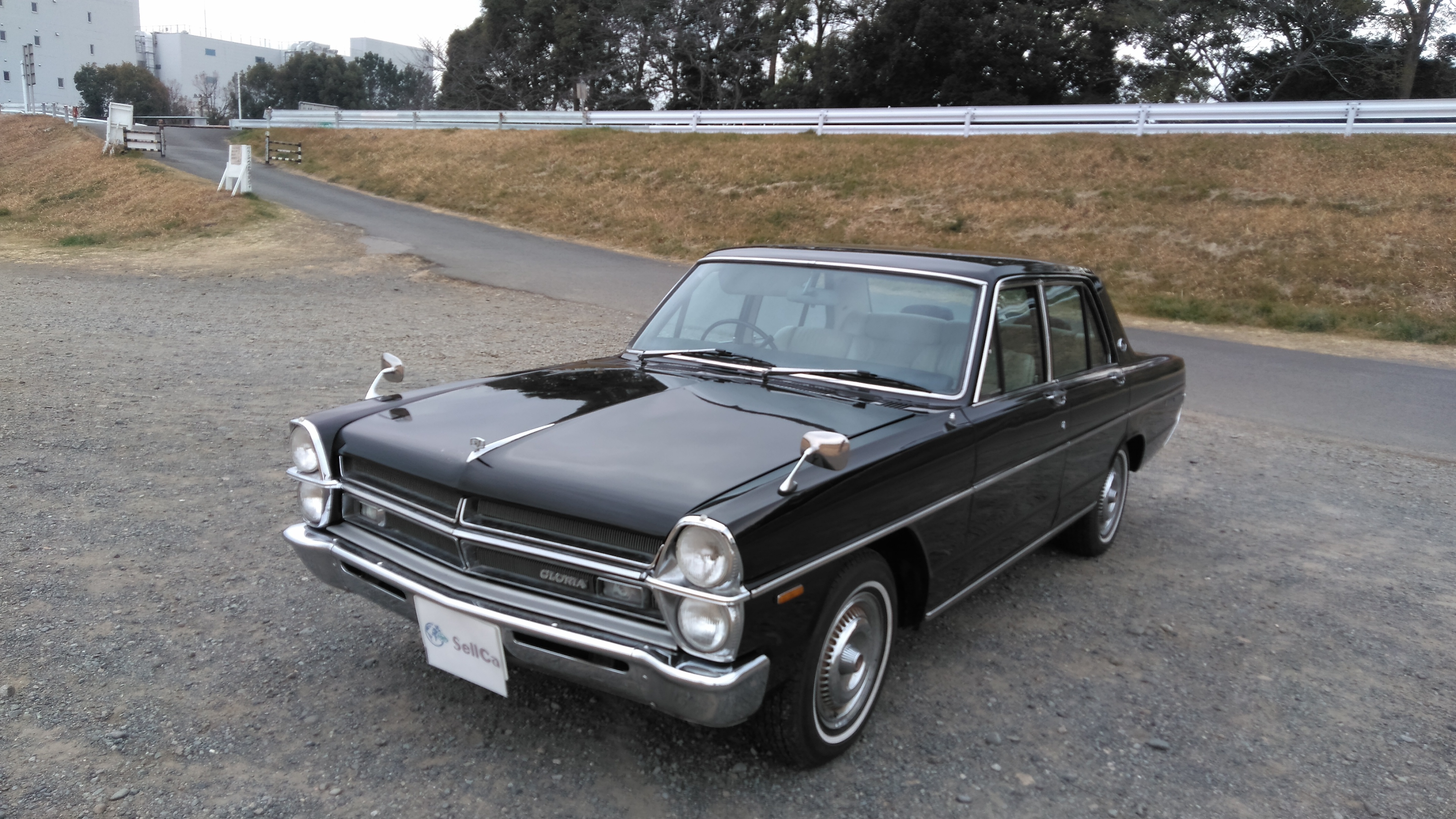 日産 グロリアの売買実績画像