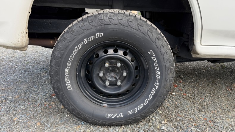 タイヤホイール後