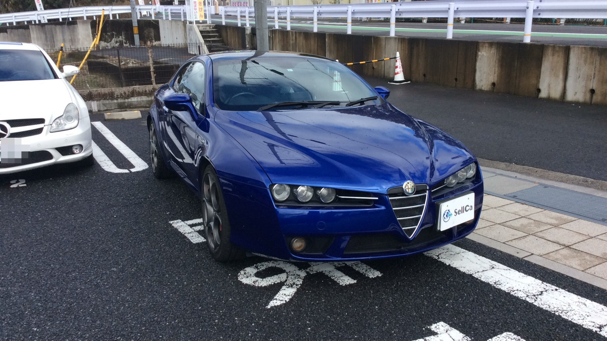 外装右前