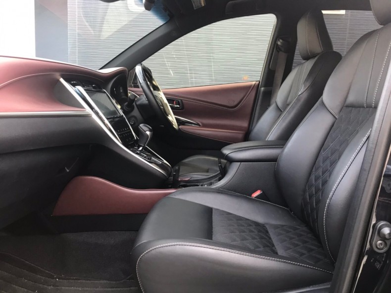 内装前方シート