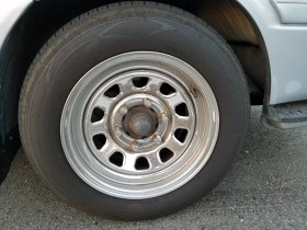 タイヤホイール後