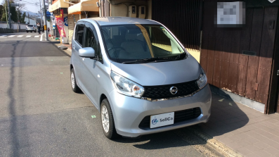 car_main_img