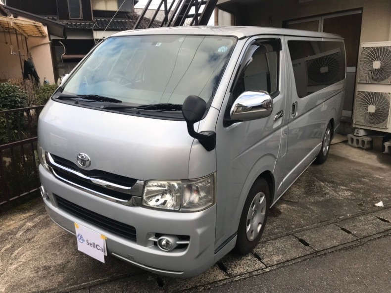 car_main_img
