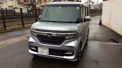 car_main_img