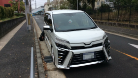 外装右前