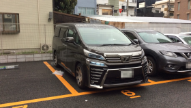 外装右前