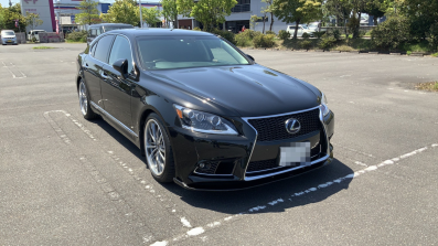 car_main_img