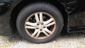 タイヤホイール前