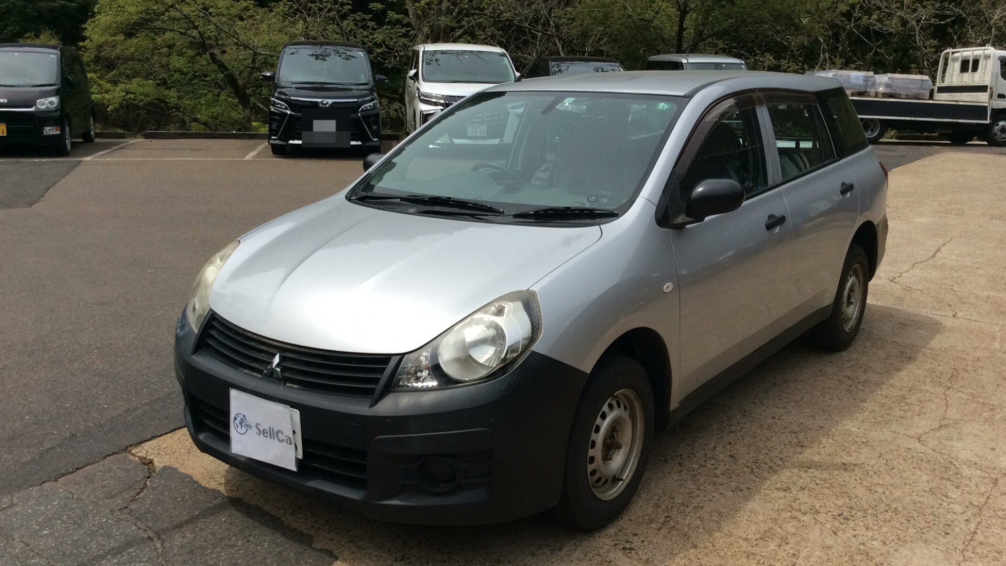 三菱 ランサーカーゴの売買実績画像