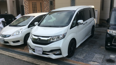 car_main_img