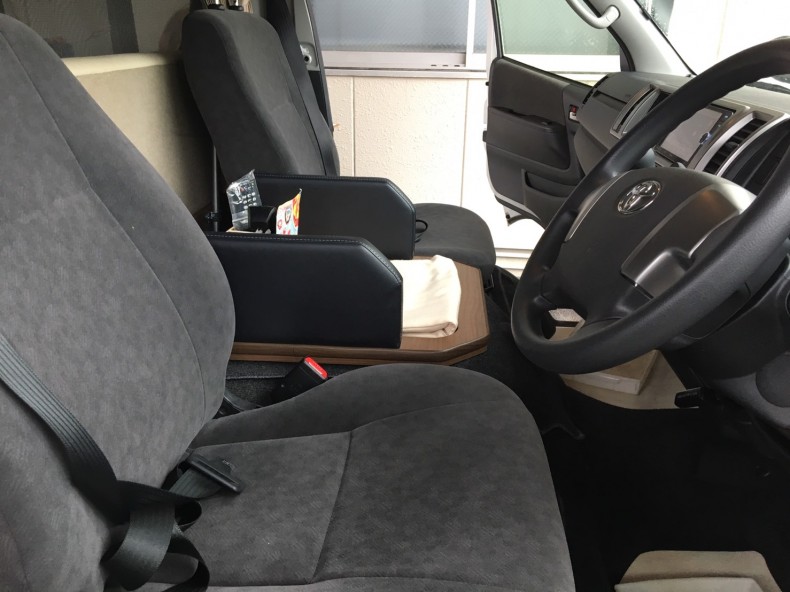 内装前方シート