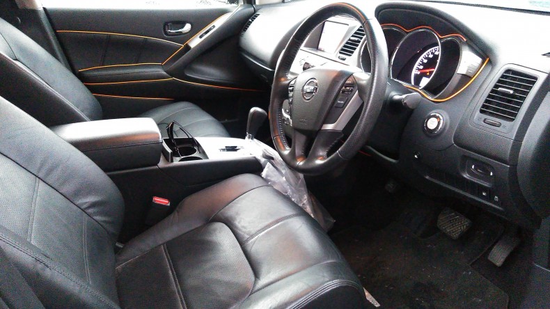 内装前方シート