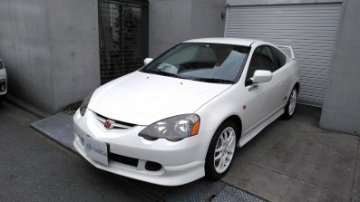 car_main_img