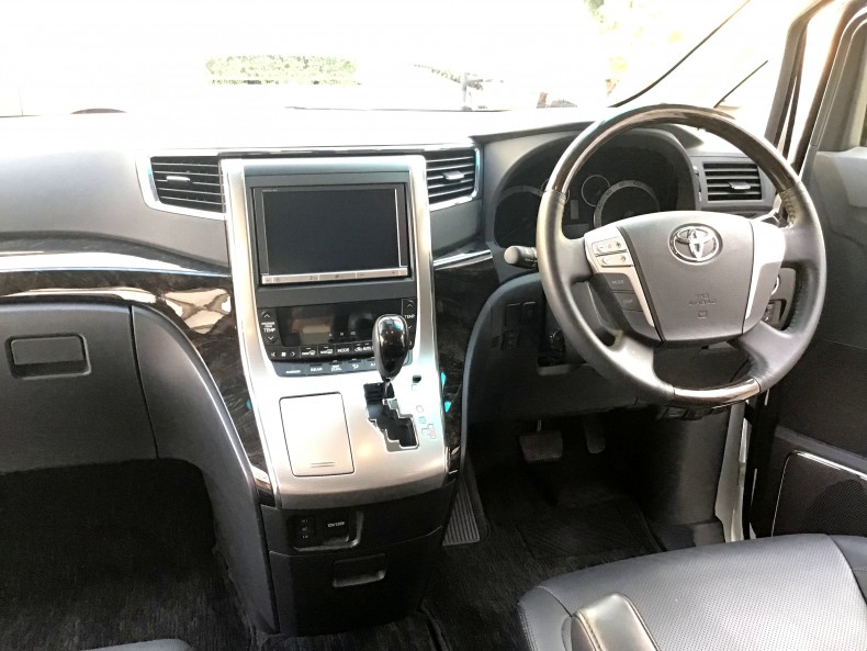 内装インパネ全体