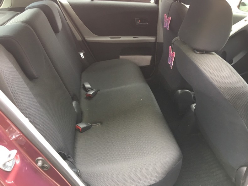 内装後方シート