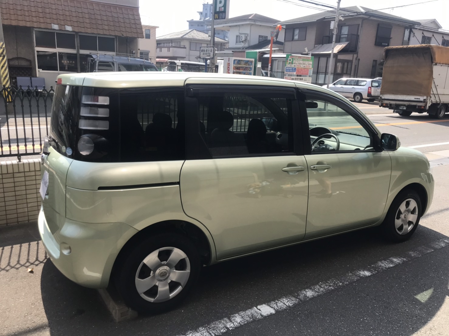 外装右後