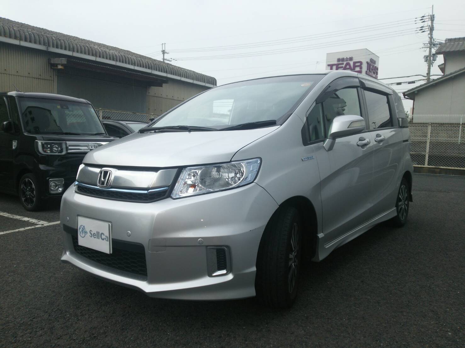 ホンダ フリードスパイクハイブリッドの売買実績画像