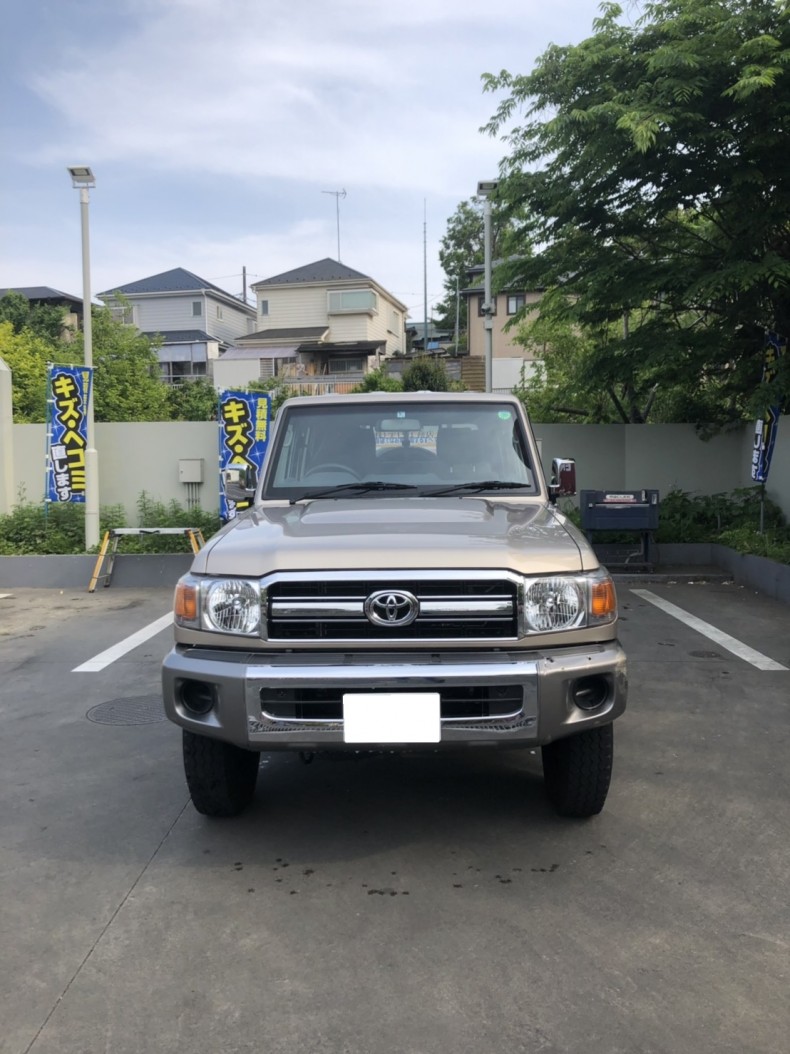 外装前方